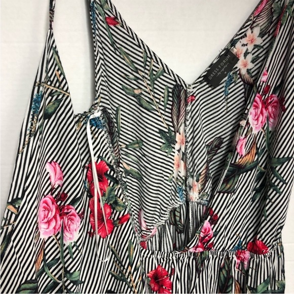 Dress forum wrap front shorts romper floral & stripe girly vacation boho resort - Picture 6 of 14